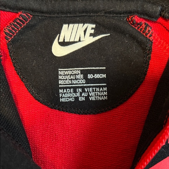 Nike Kids Red and Black Hooded Footie - Picture 3 of 4